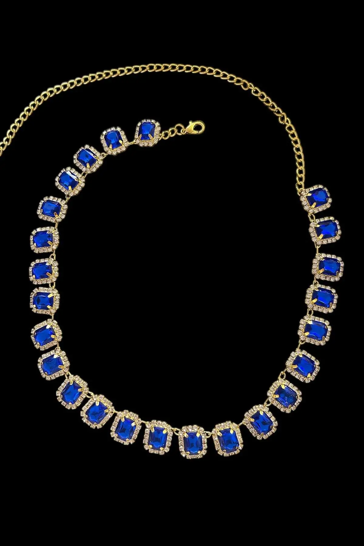 Altın Renk Mavi Taş Detaylı Tasarım Abiye Kolye