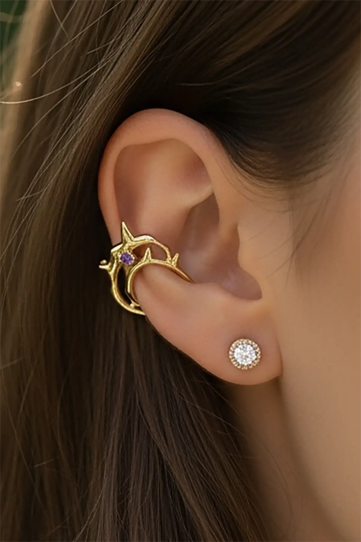 Altın Renk Mor Taş Detaylı 14K Altın Kaplama TX Ear Cuff (Tek)