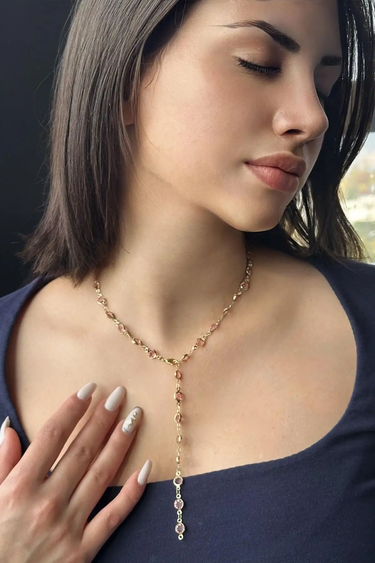 Altın Renk Pembe Taş Detaylı Çelik Y Kolye