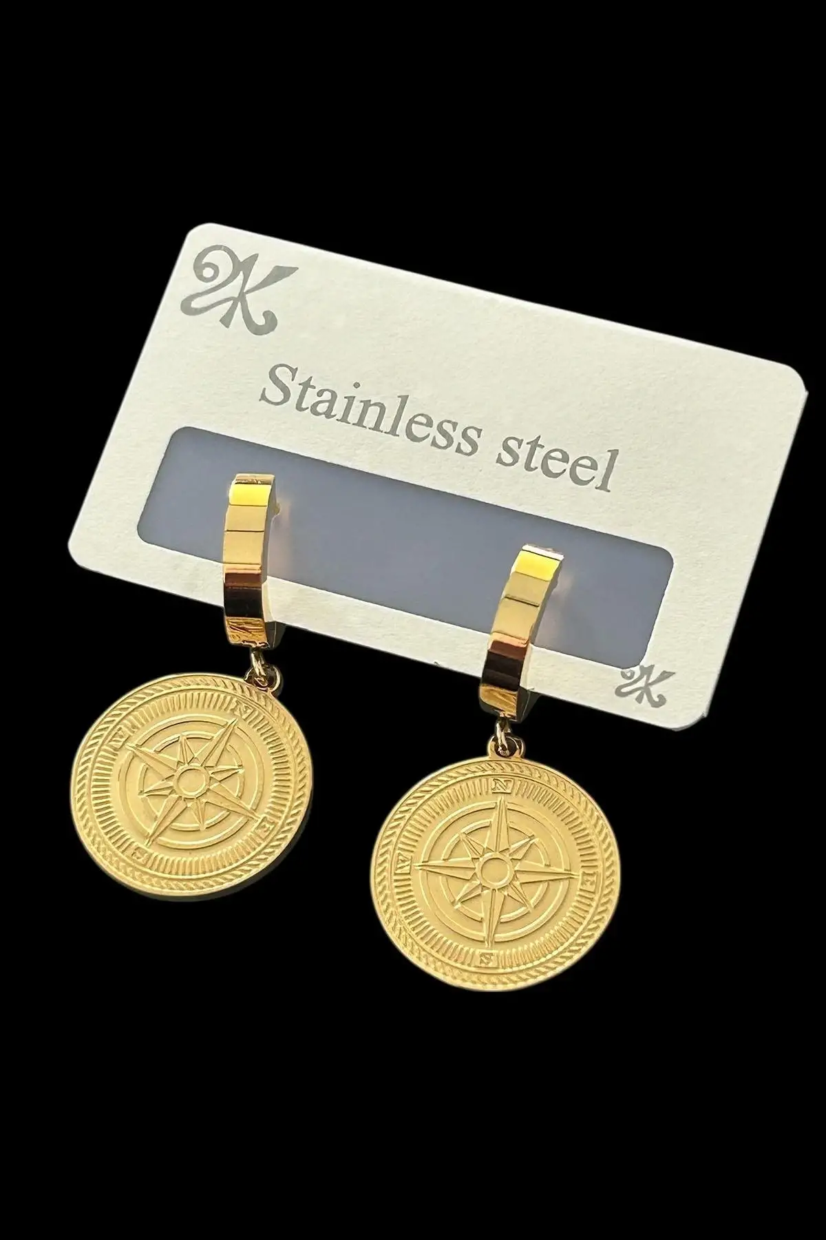 Altın Renk Pusula Figürlü Çelik Küpe (Çift)