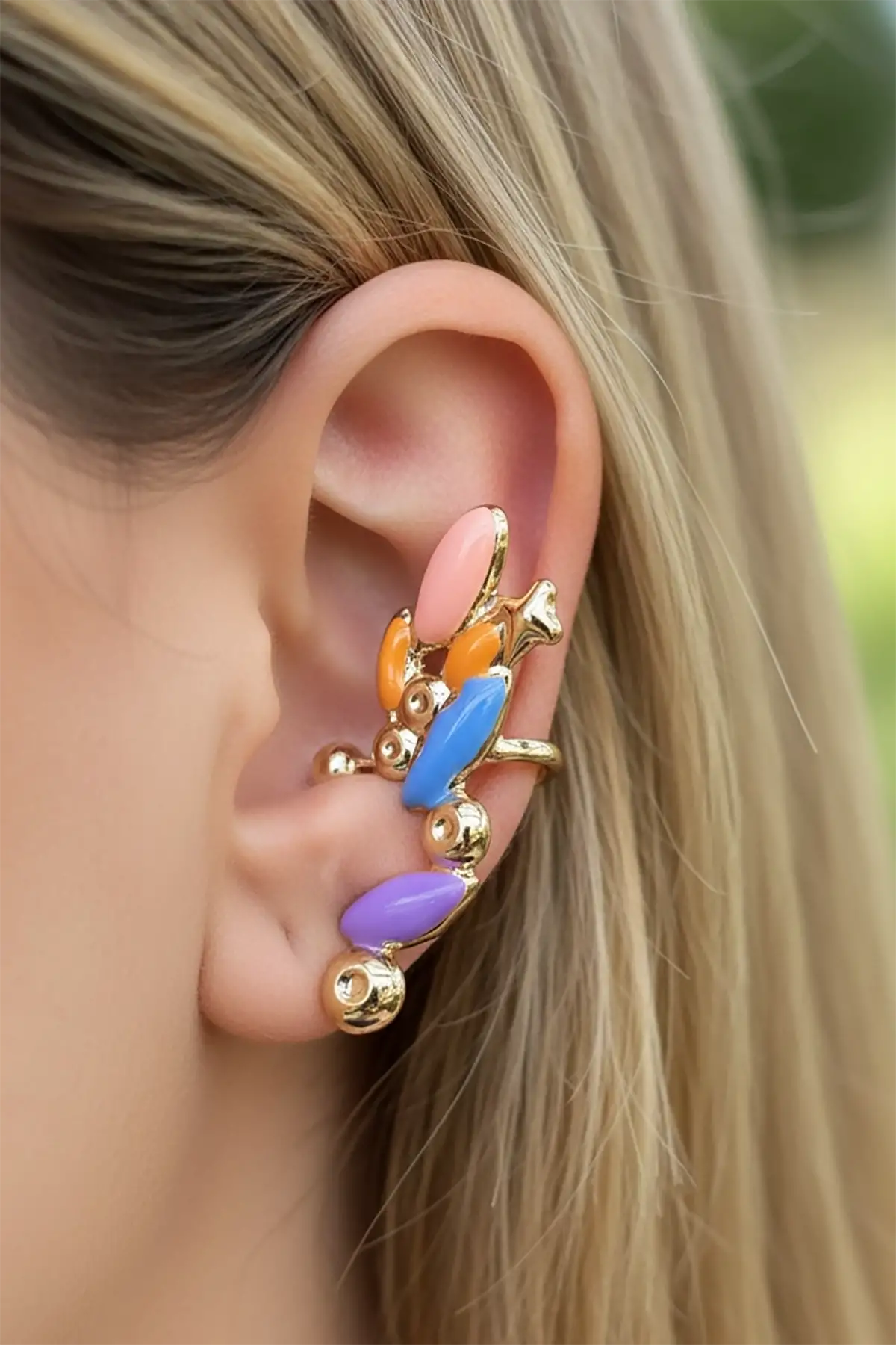 Altın Renk Renkli Taş Detaylı 14K Altın Kaplama TX Ear Cuff (Tek)