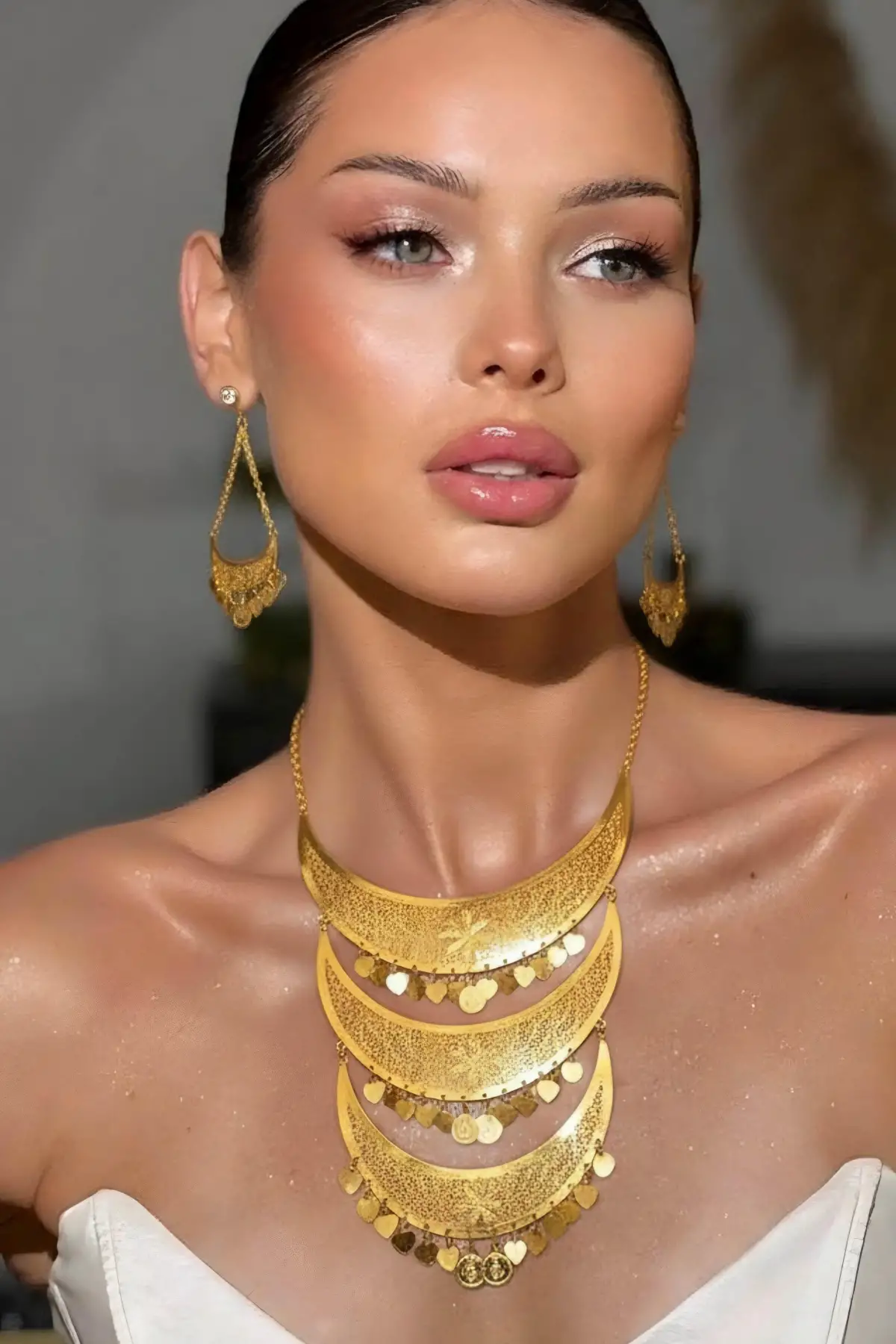 Altın Renk Sallantılı Çelik Kolye Ve Küpe Düğün Kına Nişan Gelin Seti