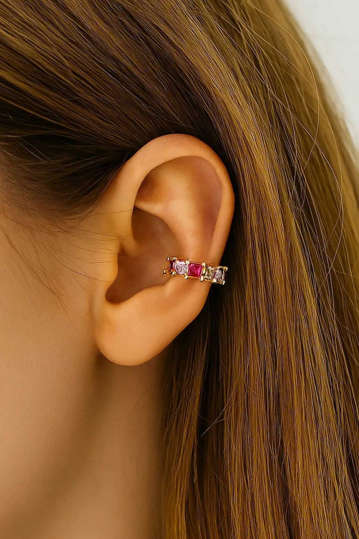 Altın Renk Taş Detaylı 14K Altın Kaplama Ear Cuff (Tek)