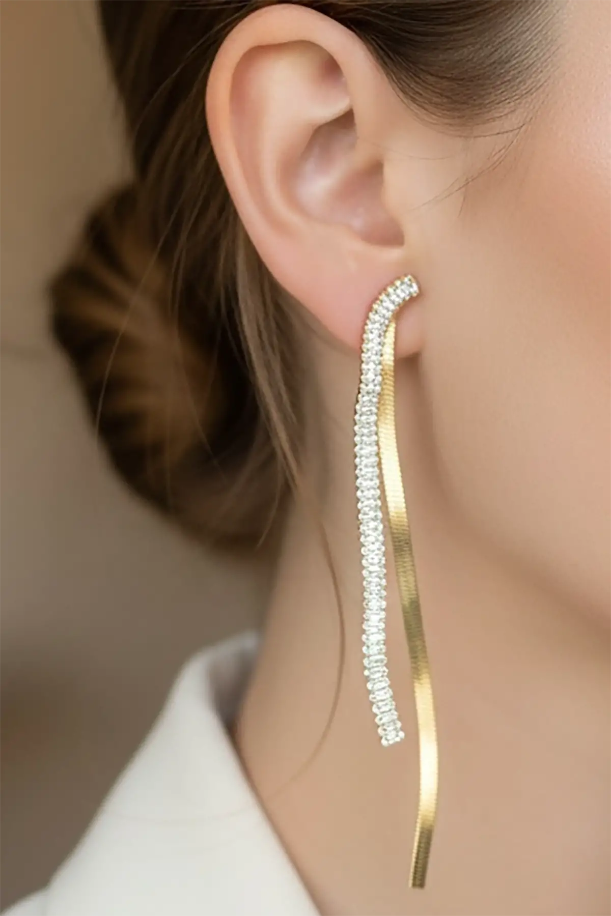 Altın Renk Taş Detaylı 14k Altın Kaplama Küpe (Çift)