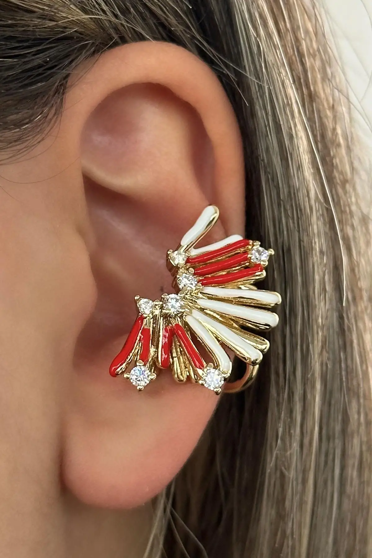 Altın Renk Taş Detaylı 14K Altın Kaplama TX Ear Cuff (Tek)