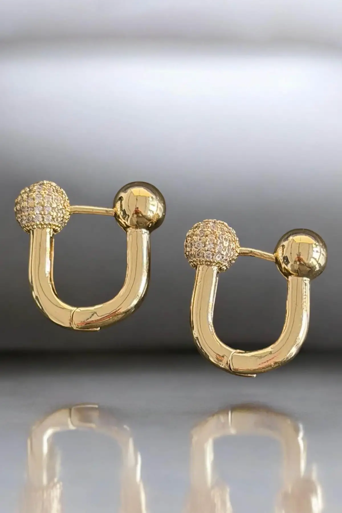 Altın Renk Taş Detaylı 14K Altın Kaplama TX Küpe (Çift)