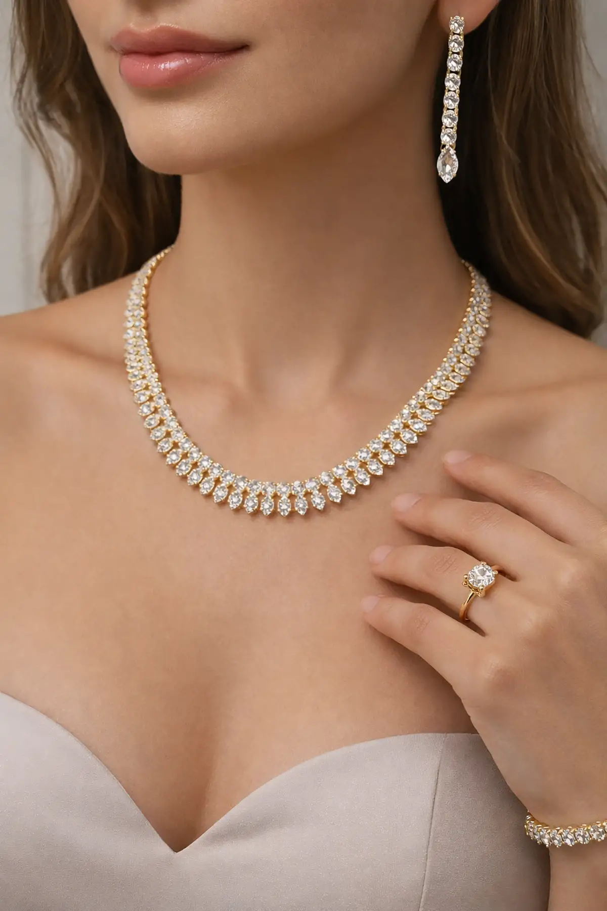 Altın Renk Taş Detaylı 4lü Abiye Set