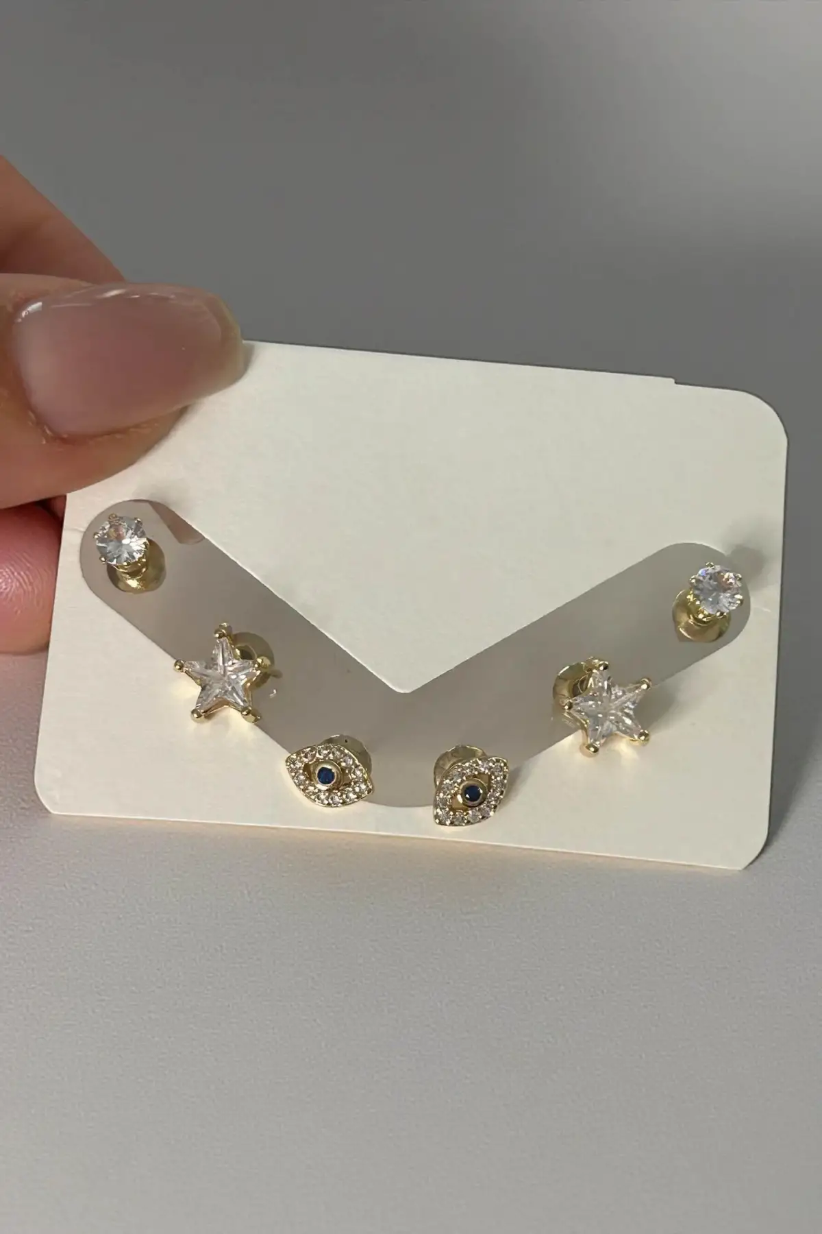 Altın Renk Taş Detaylı 6lı Küpe Set