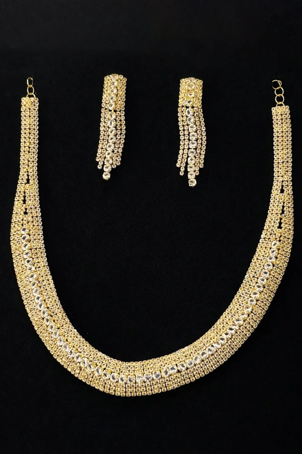 Altın Renk Taş Detaylı Abiye Set