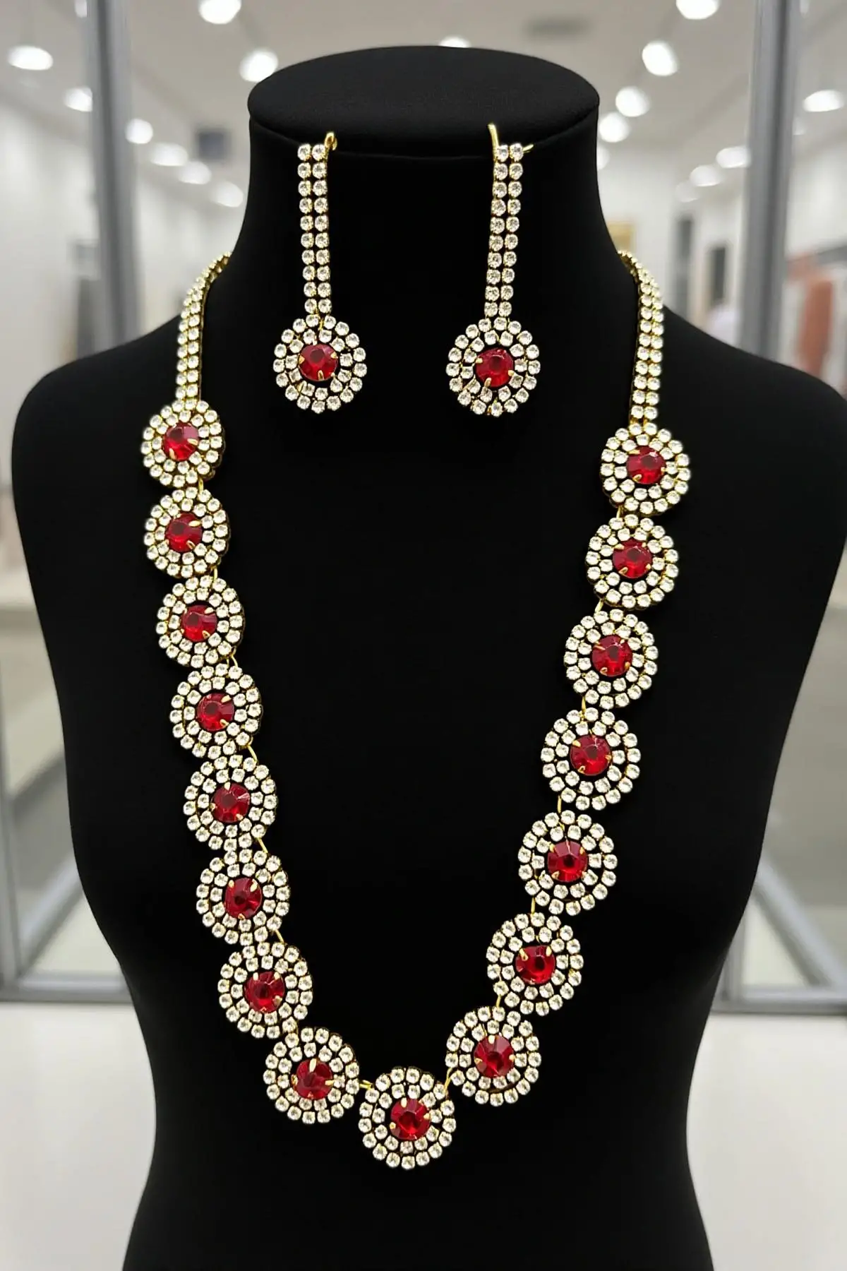 Altın Renk Taş Detaylı Abiye Set