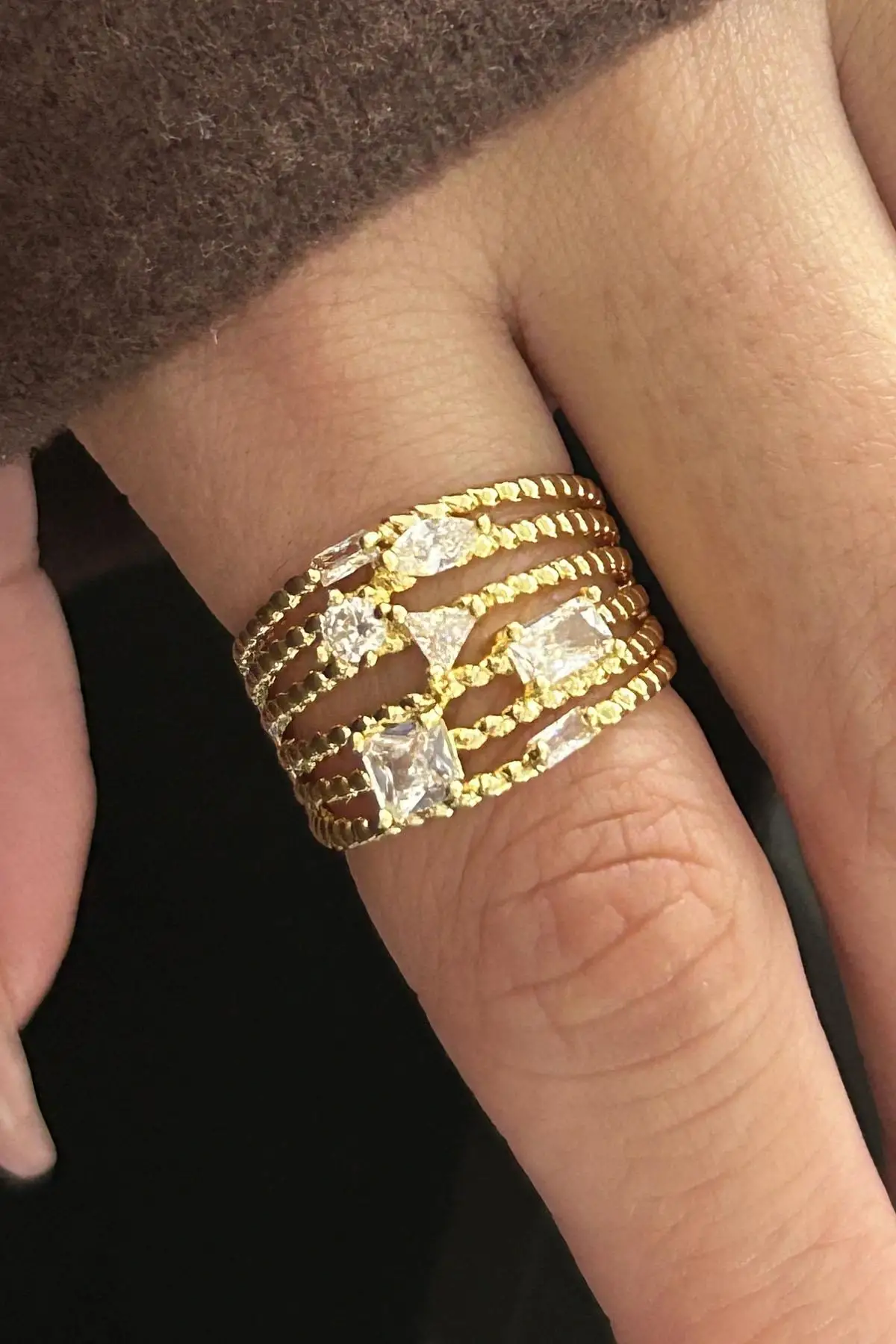 Altın Renk Taş Detaylı Ayarlanabilir Çelik Yüzük