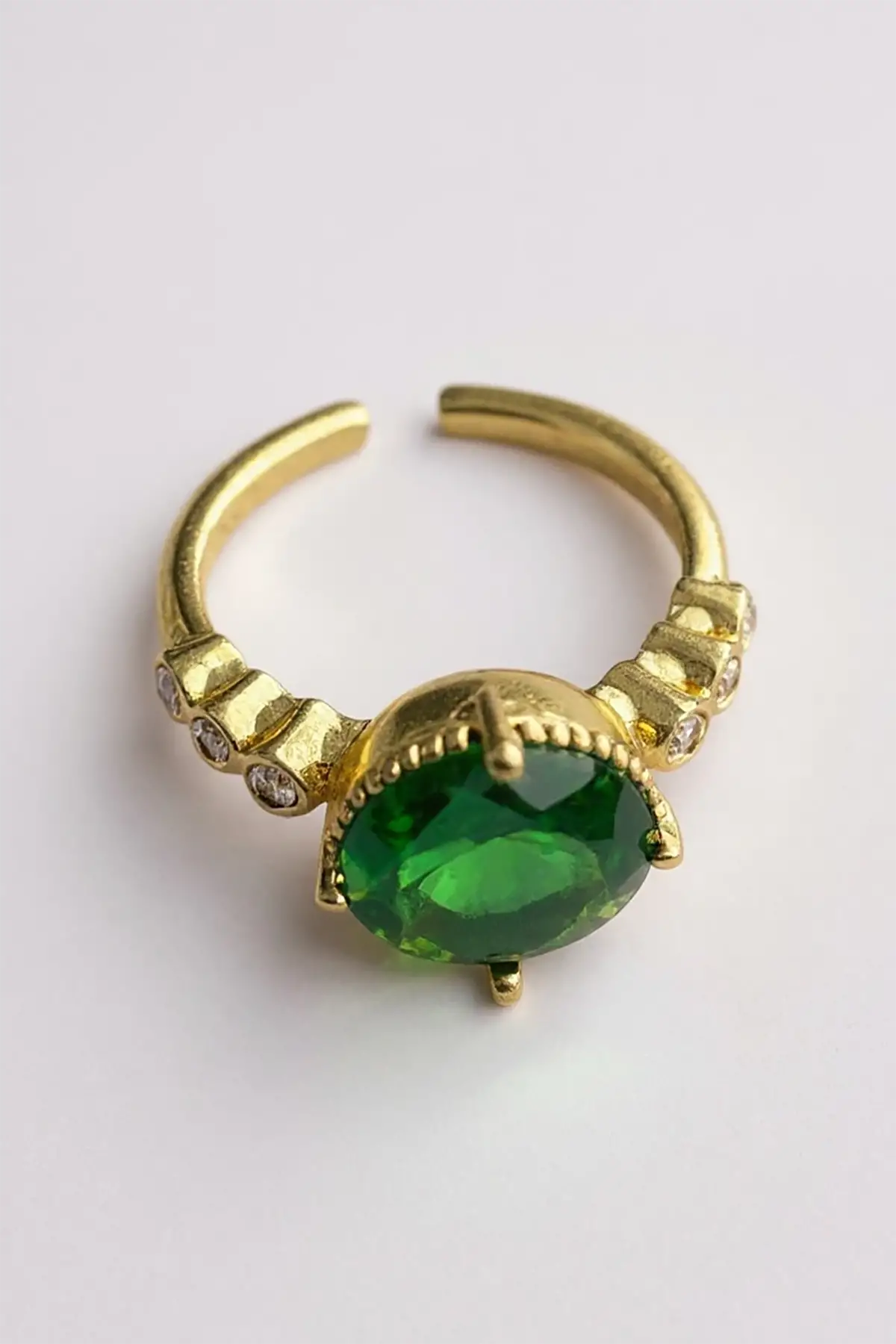 Altın Renk Taş Detaylı Ayarlanabilir Çelik Yüzük