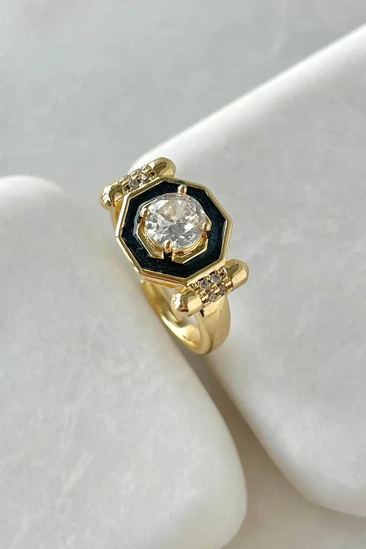 Altın Renk Taş Detaylı Ayarlanabilir Yüzük