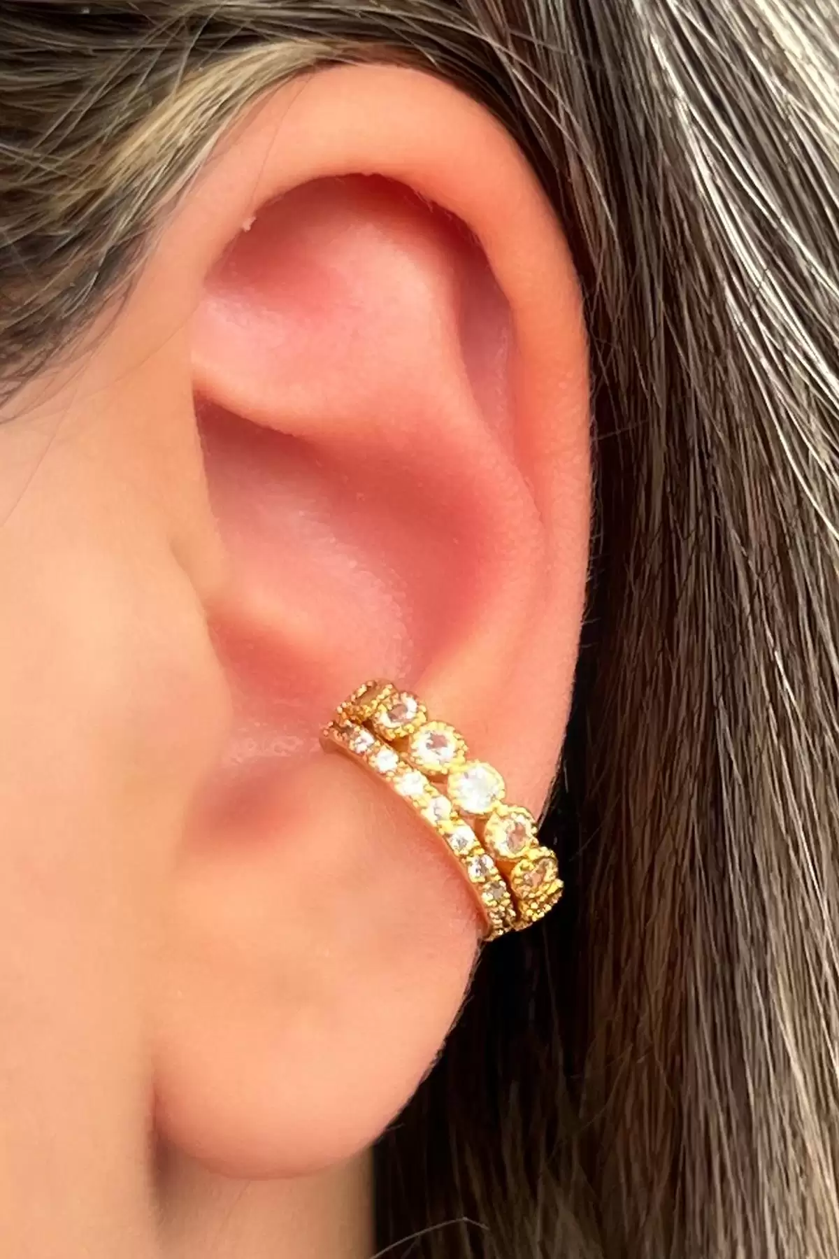 Altın Renk Taş Detaylı Çelik Ear Cuff (Tek)