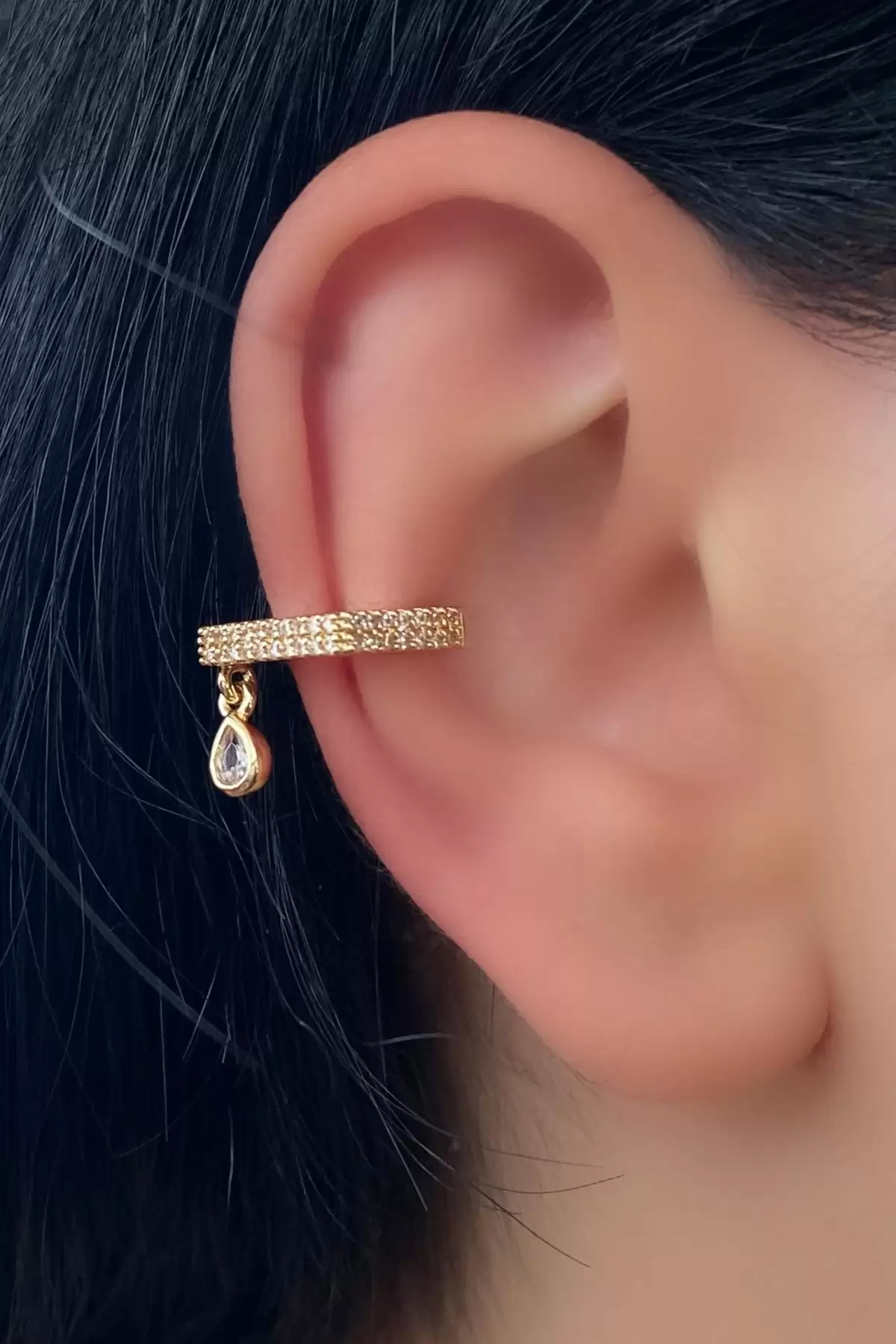 Altın Renk Taş Detaylı Ear Cuff Küpe (Tek)