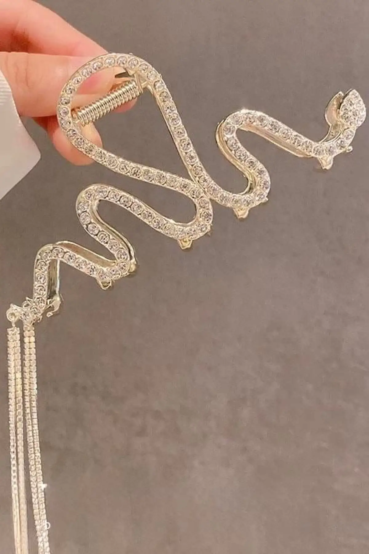 Altın Renk Taş Detaylı Metal Mandal Toka