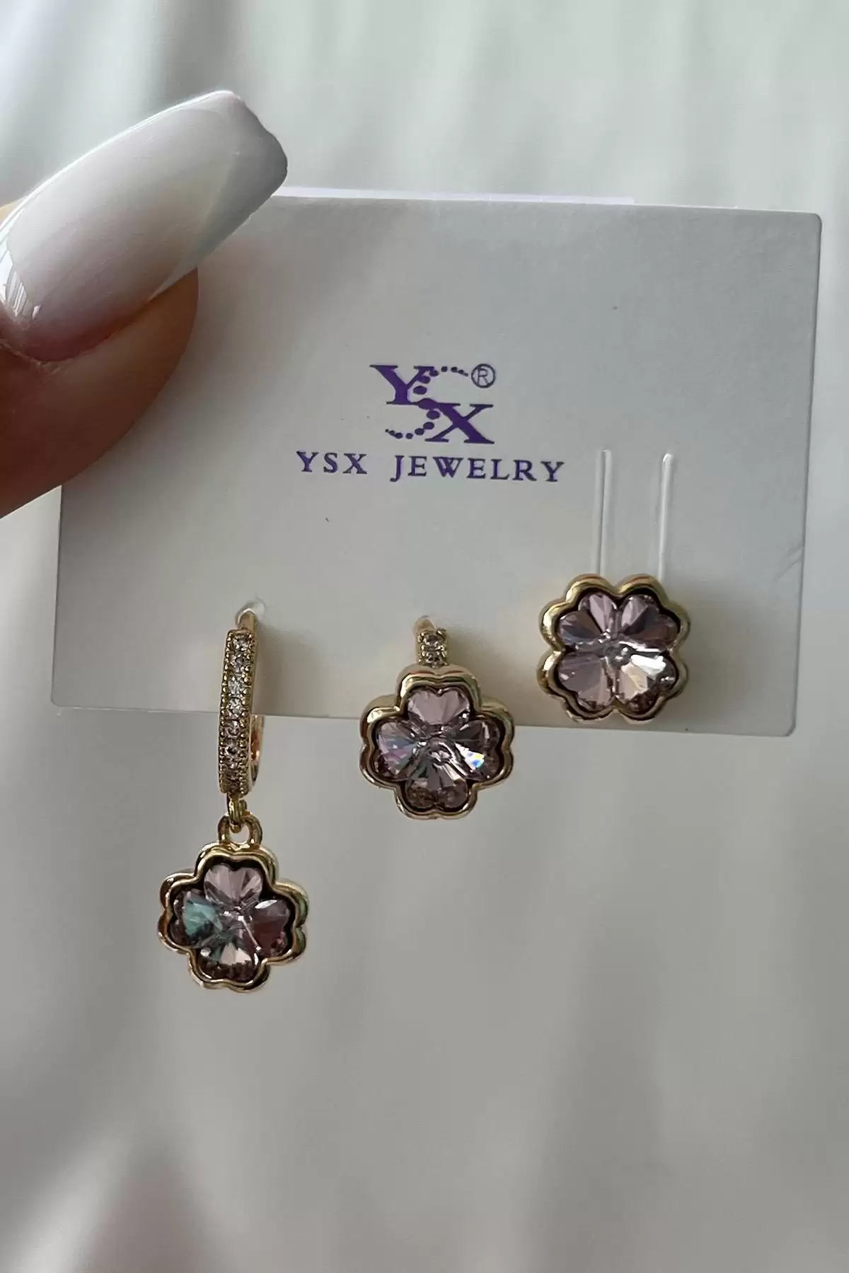 Altın Renk Taş Detaylı VİP 3lü YSX Küpe Set