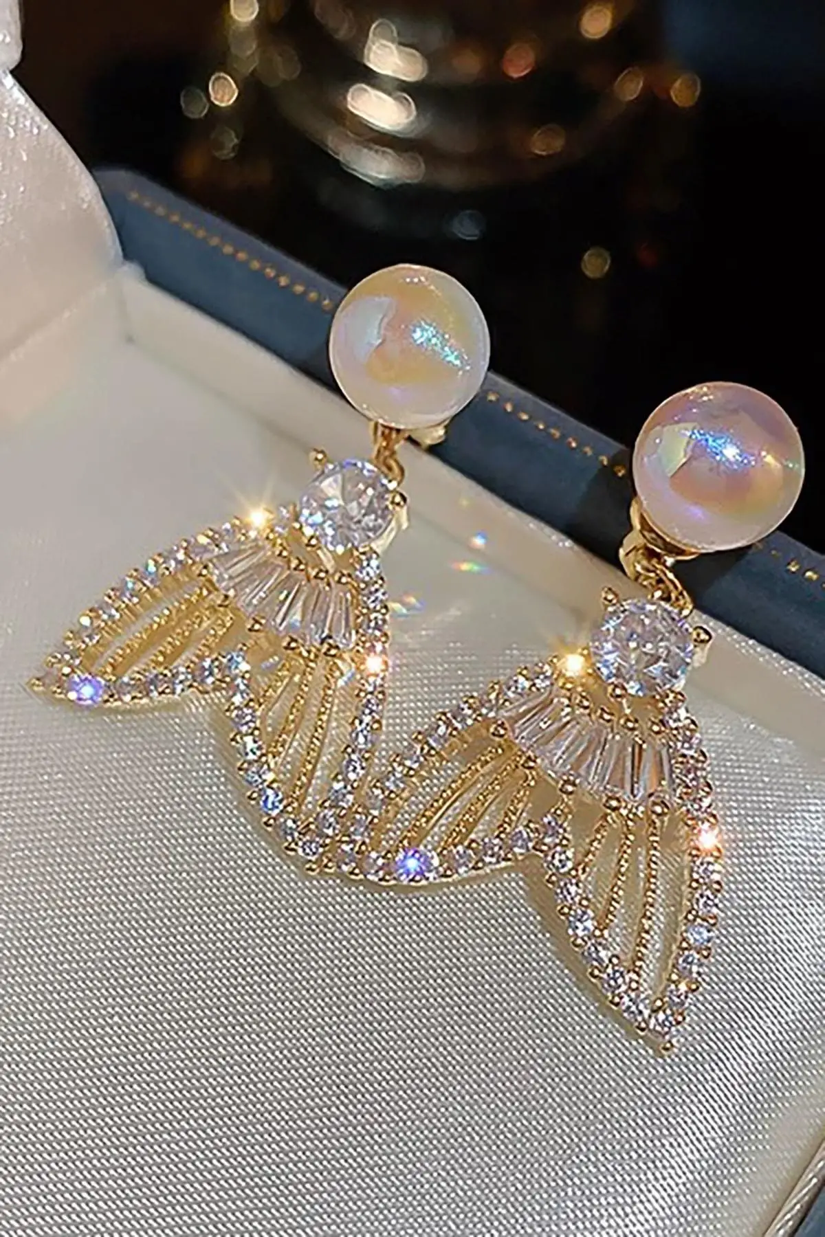 Altın Renk Taş Ve İnci Detaylı 14K Altın Kaplama Küpe (Çift)