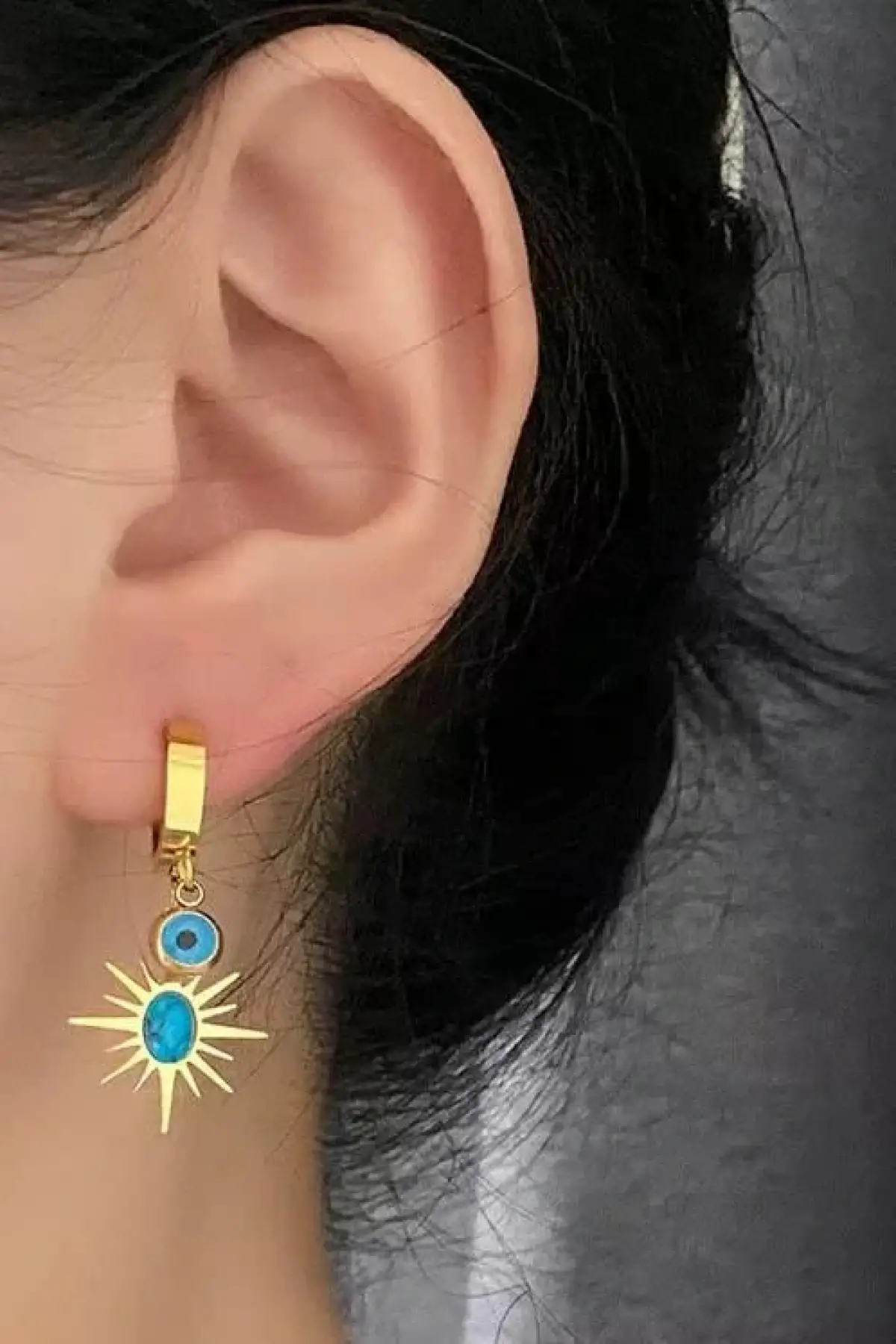 Altın Renk Yıldız Figürlü Çelik Küpe (Çift)