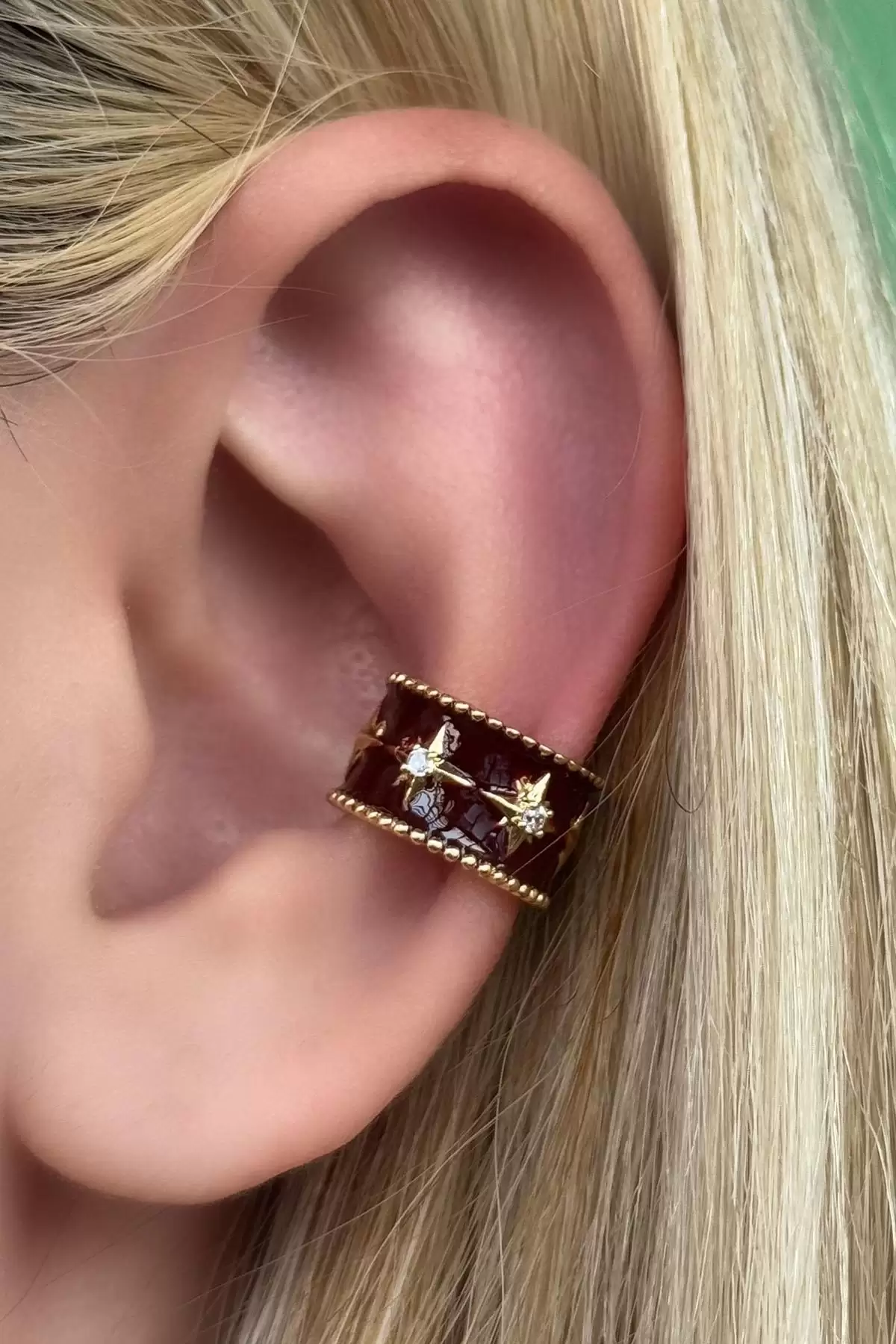 Altın Ve Bordo Renk Yıldız Detaylı Ear Cuff Küpe (Tek)