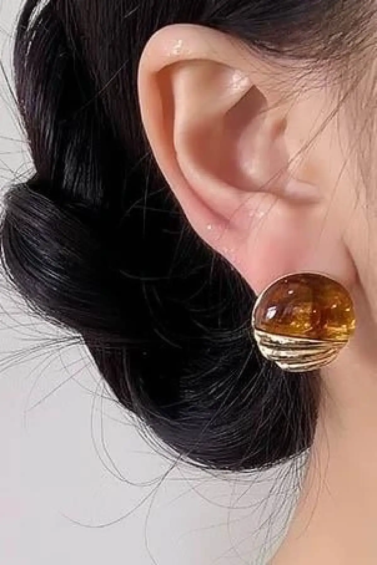 Altın Ve Kahve Renk Taş Detaylı Küpe (Çift)