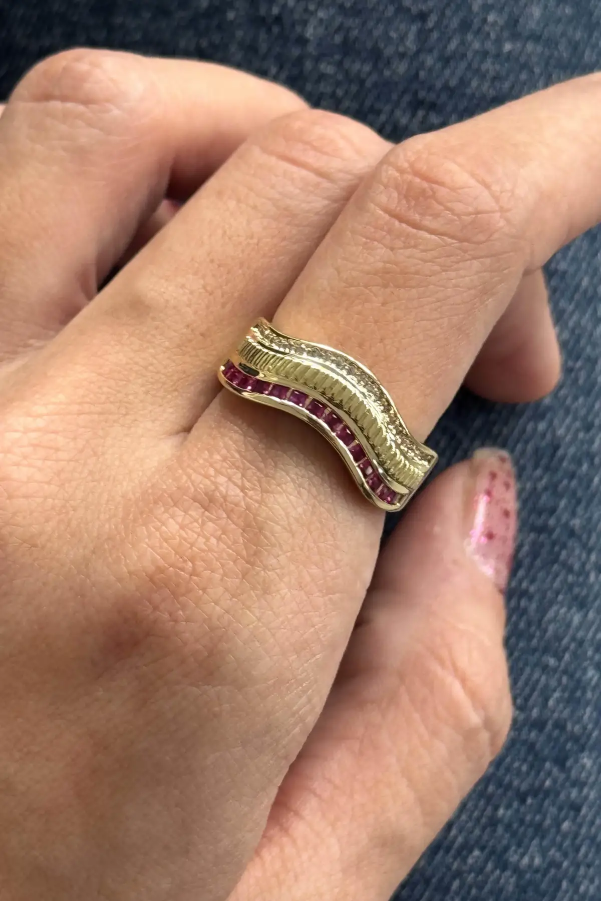 Altın Ve Pembe Renk Taş Detaylı 14K Altın Kaplama Ayarlanabilir Yüzük