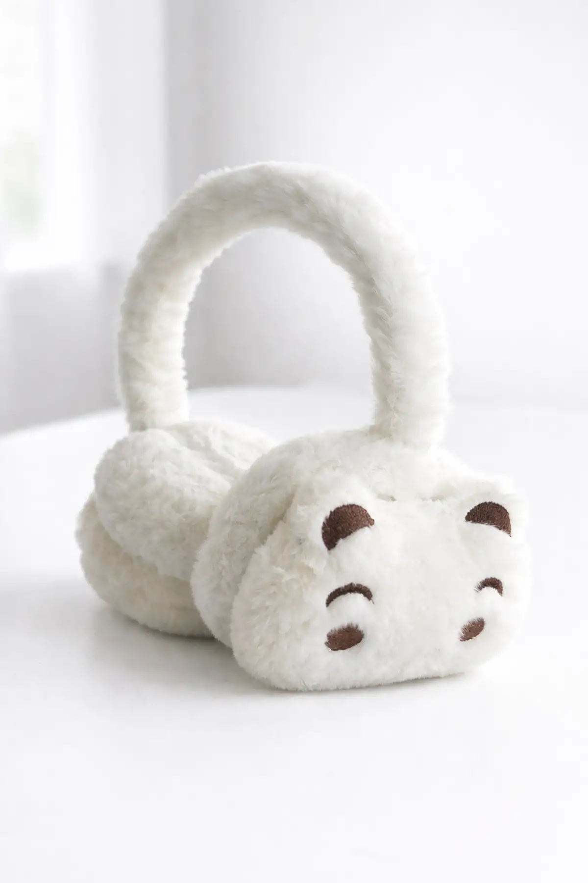 Beyaz Renk Ayıcık Figürlü Peluş Kulaklık