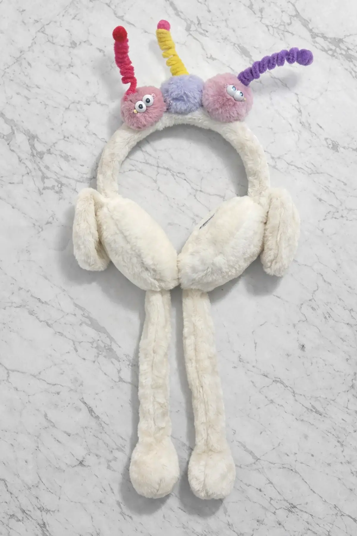Beyaz Renk Canavar Figürlü Kulakları Oynayan Peluş Kulaklık