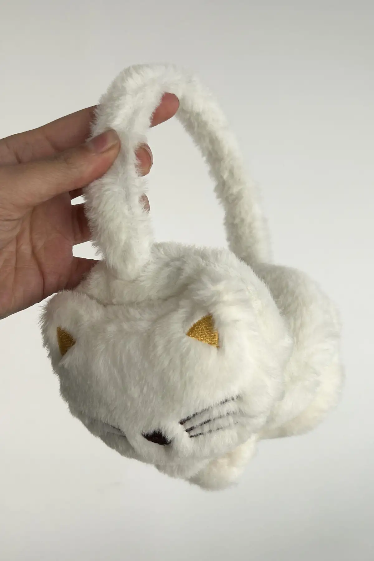 Beyaz Renk Kedi Figürlü Peluş Kulaklık