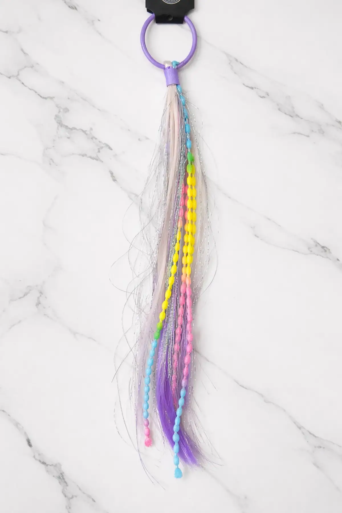 Beyaz Ve Mor Renk Saç Detaylı Lastik Toka