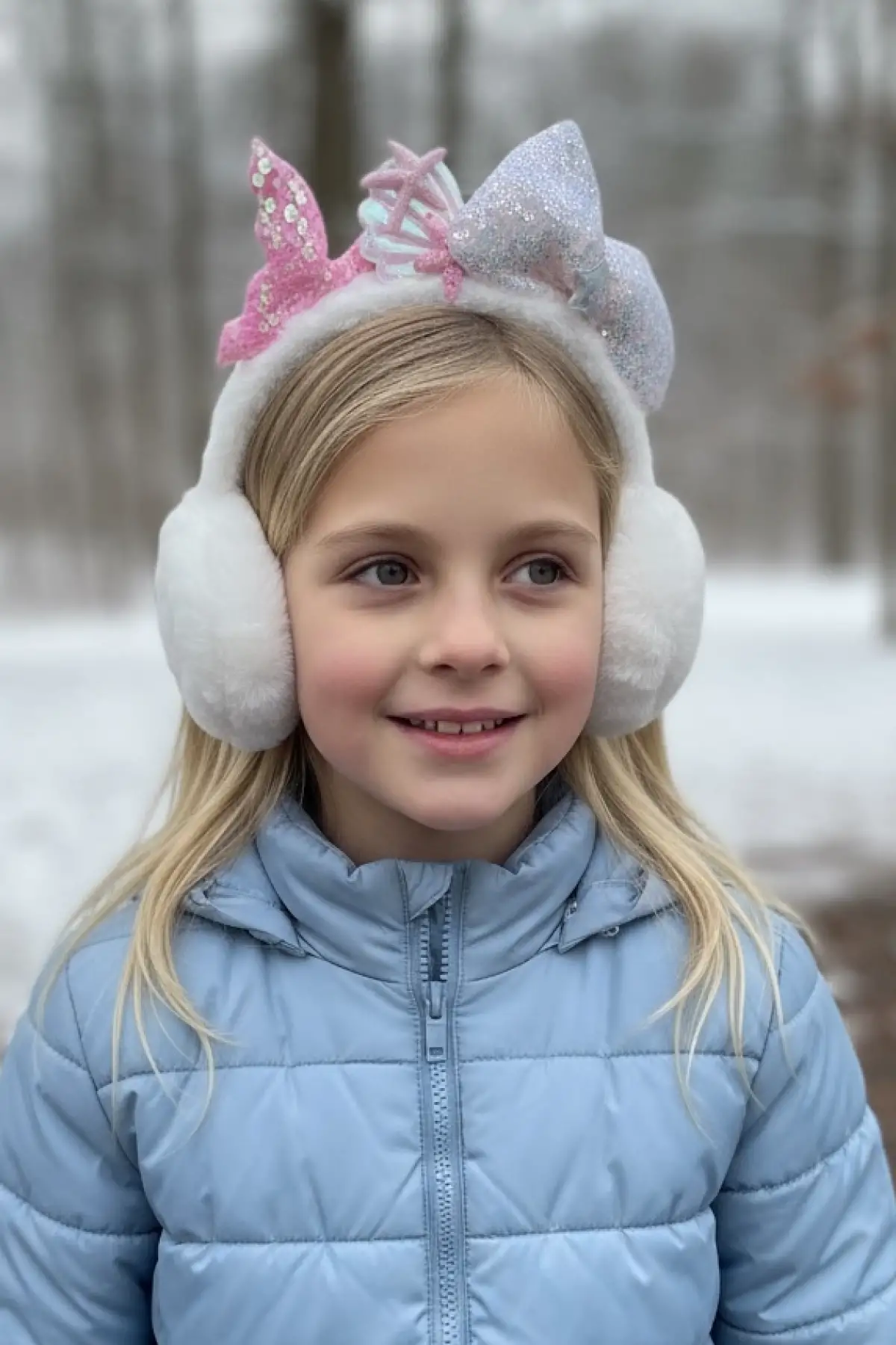 Beyaz Ve Pembe Renk Karışık Figürlü Peluş Kulaklık