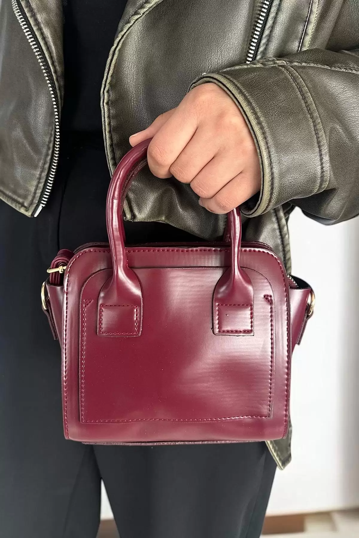 Bordo Renk Kadın Deri Çanta