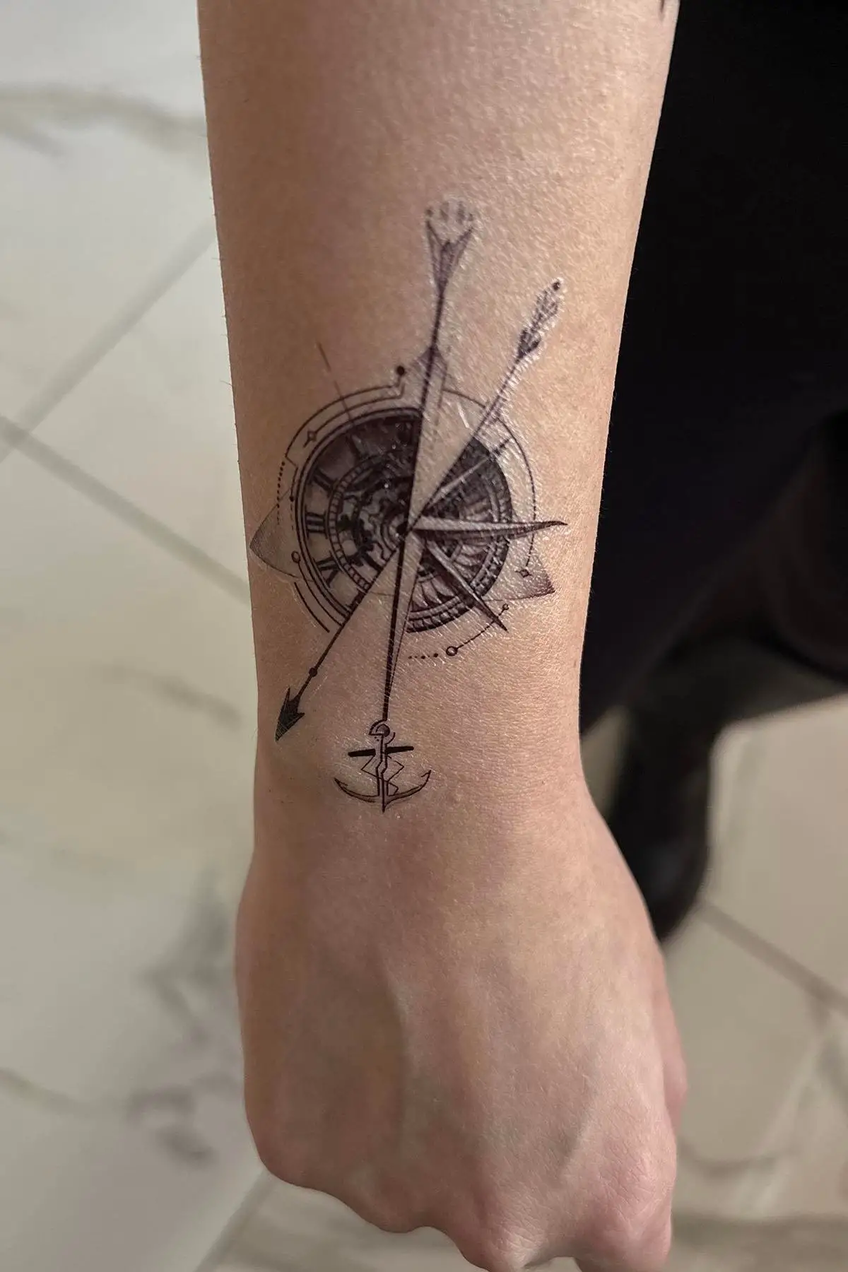 Geçici Pusula Figürlü Mini Dövme Tattoo