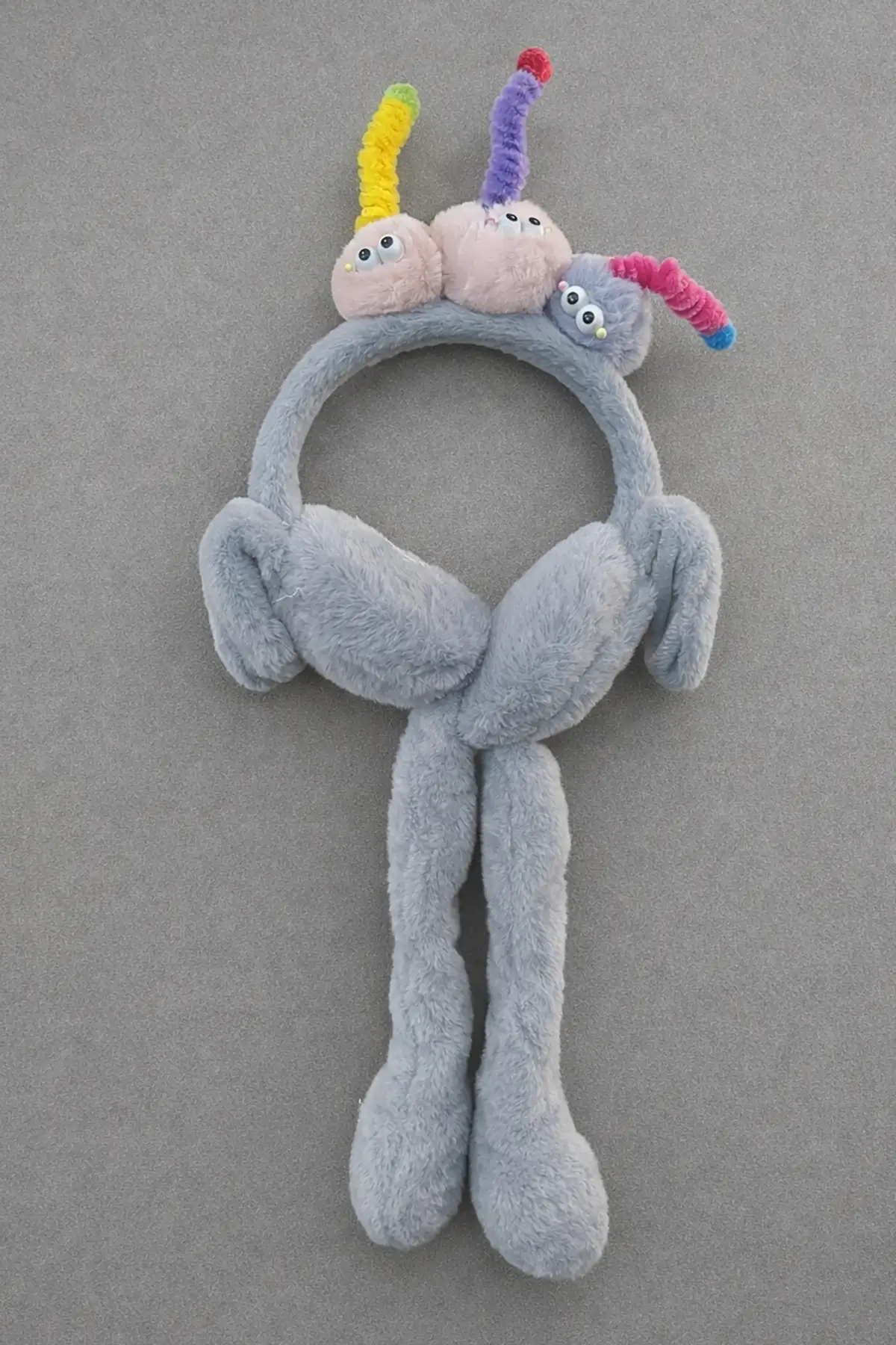 Gri Renk Canavar Figürlü Kulakları Oynayan Peluş Kulaklık