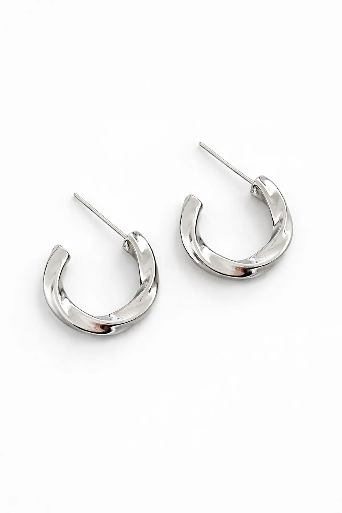 Gümüş Renk Çelik Halka Küpe (Çift)