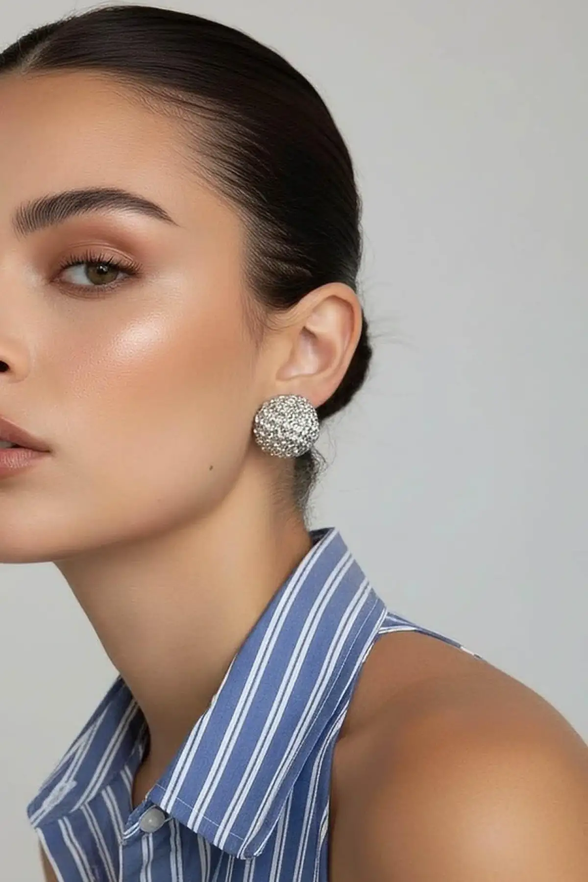 Gümüş Renk Çelik Küpe (Çift)