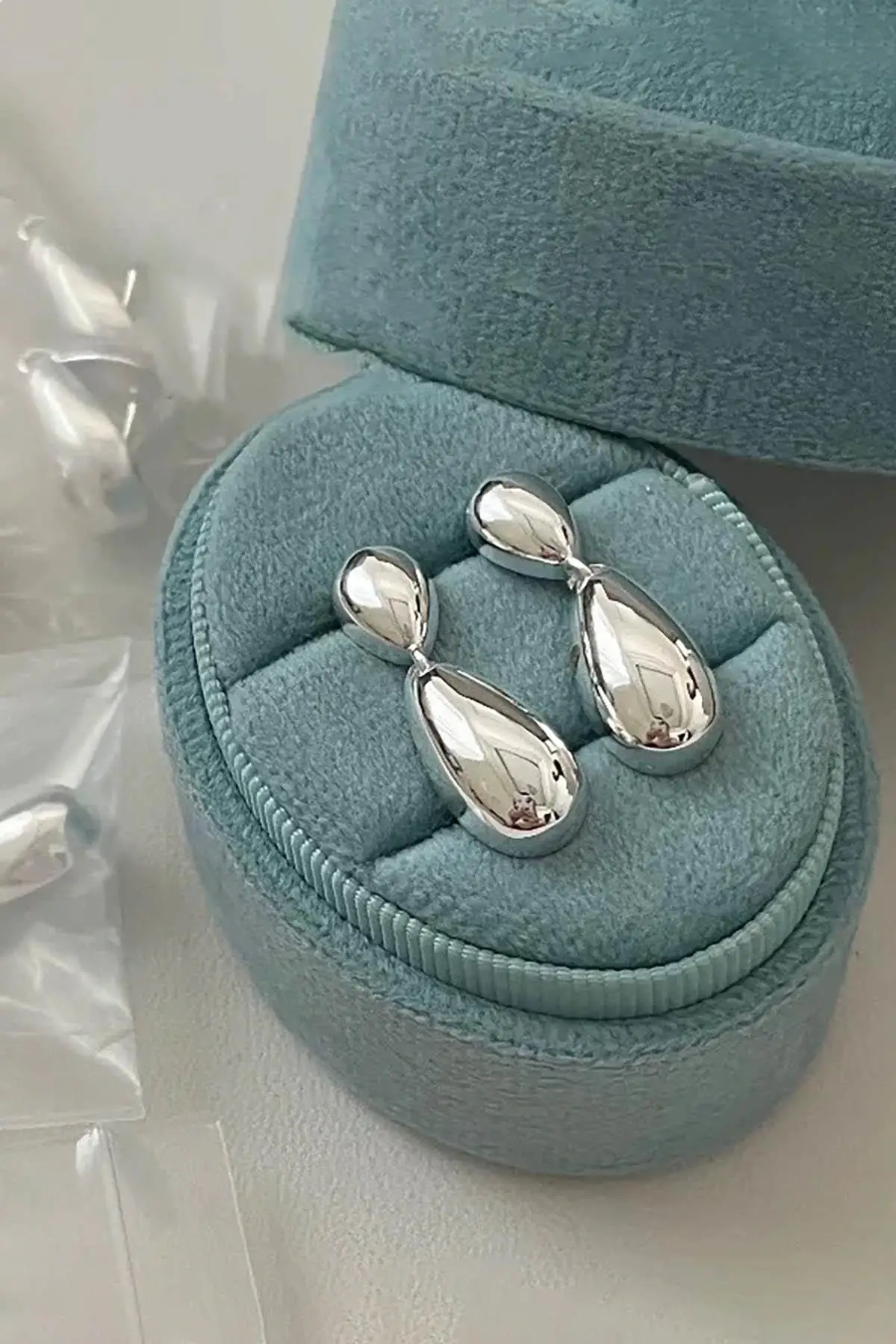 Gümüş Renk Çelik Küpe (Çift)