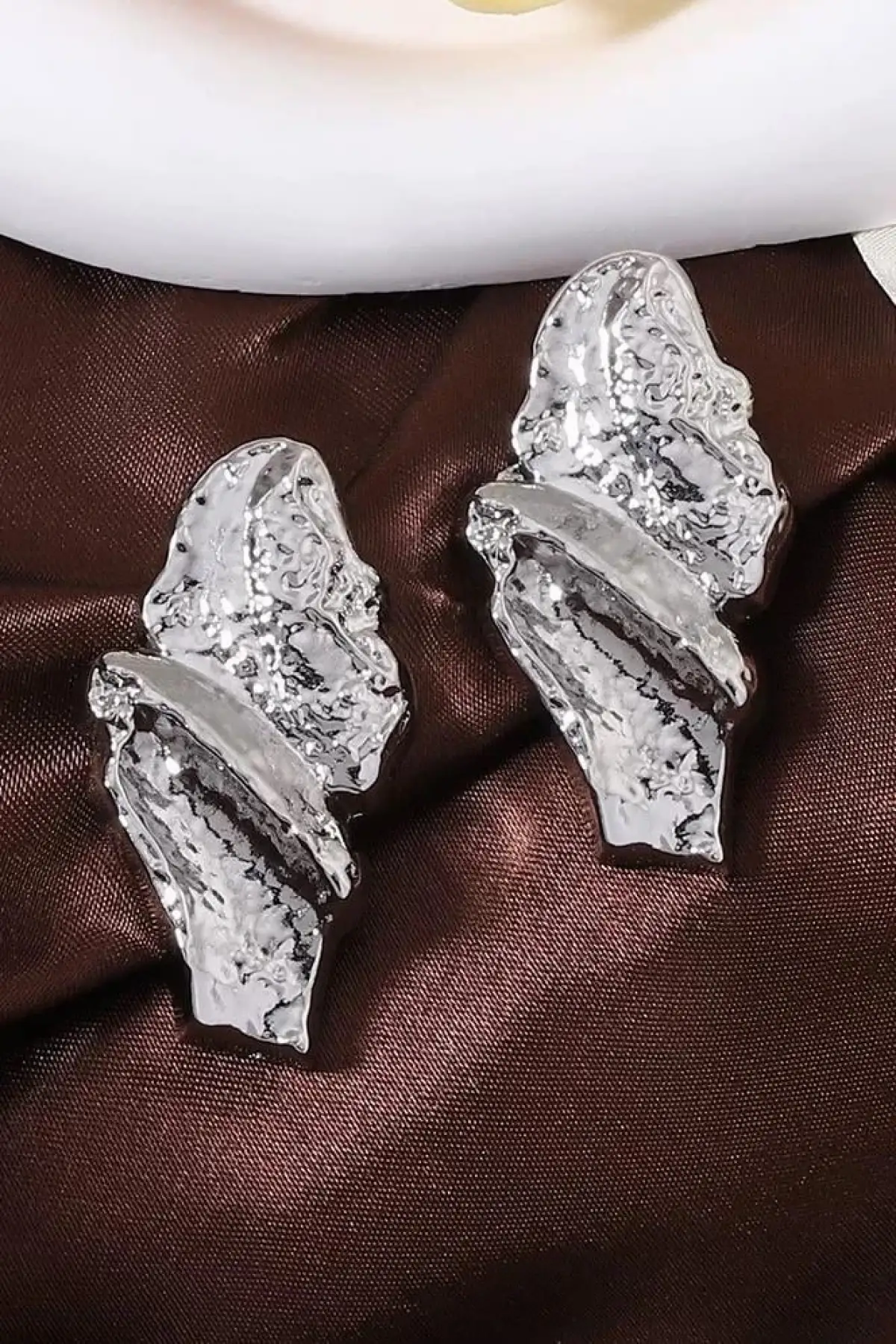 Gümüş Renk Çelik Küpe (Çift)