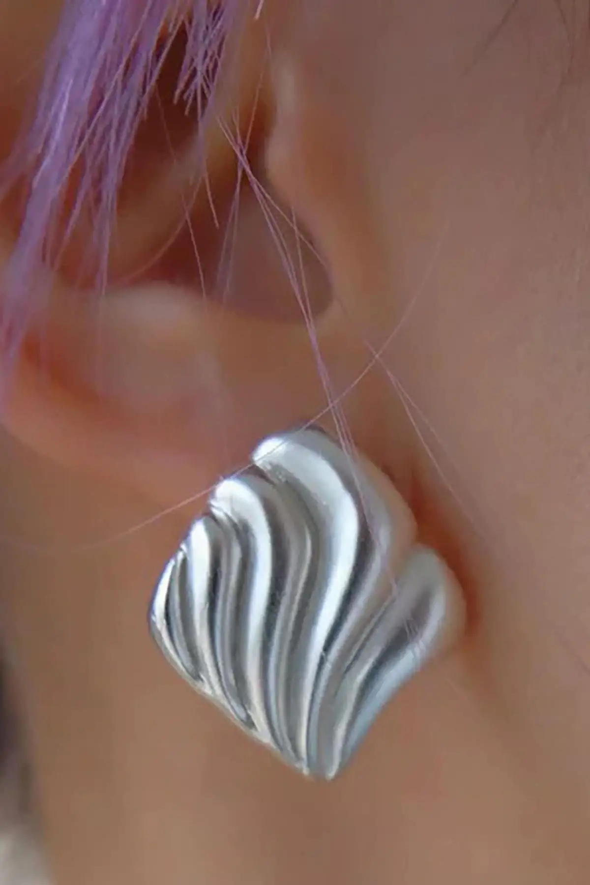 Gümüş Renk Çelik Küpe (Çift)