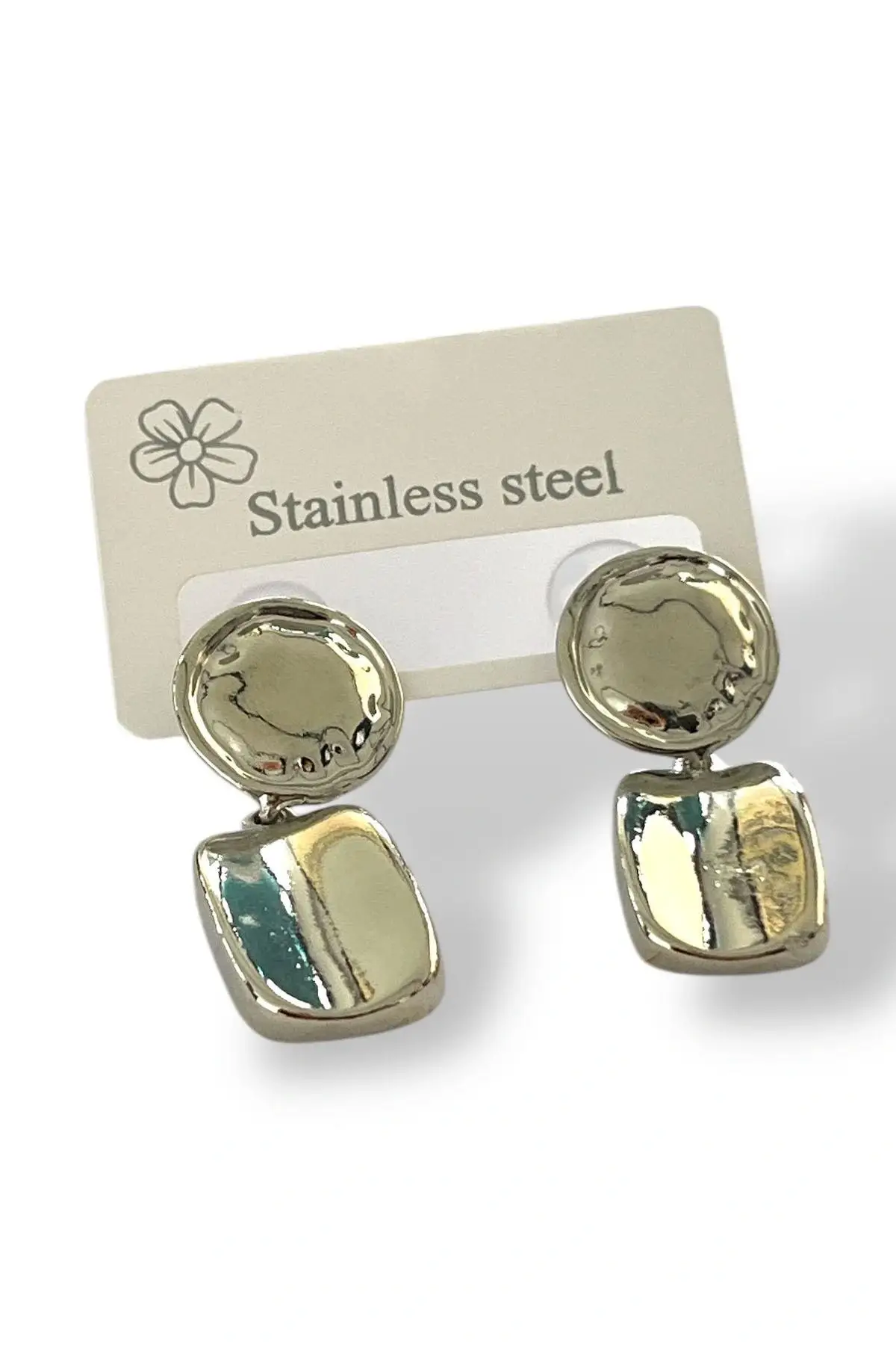 Gümüş Renk Çelik Küpe (Çift)