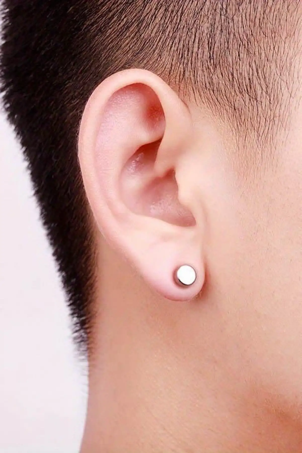 Gümüş Renk Çelik Mıknatıslı Küpe (Tek)