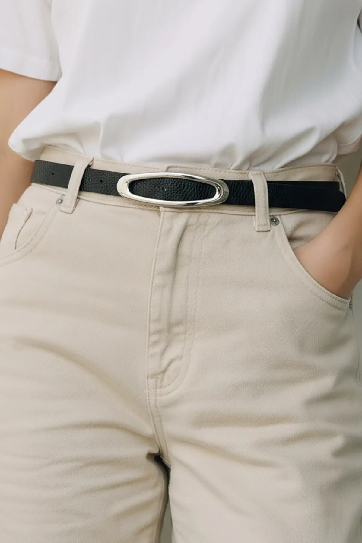 Gümüş Renk Deri Detaylı Kadın Kemer