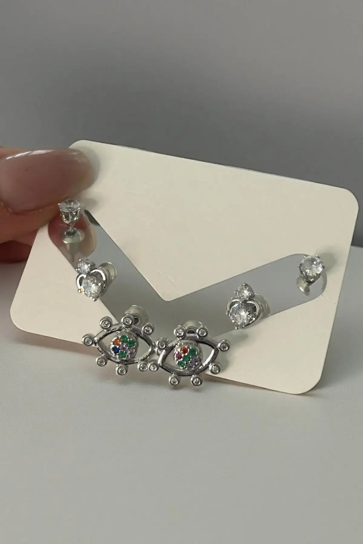 Gümüş Renk Göz Figürlü 6lı Küpe Set