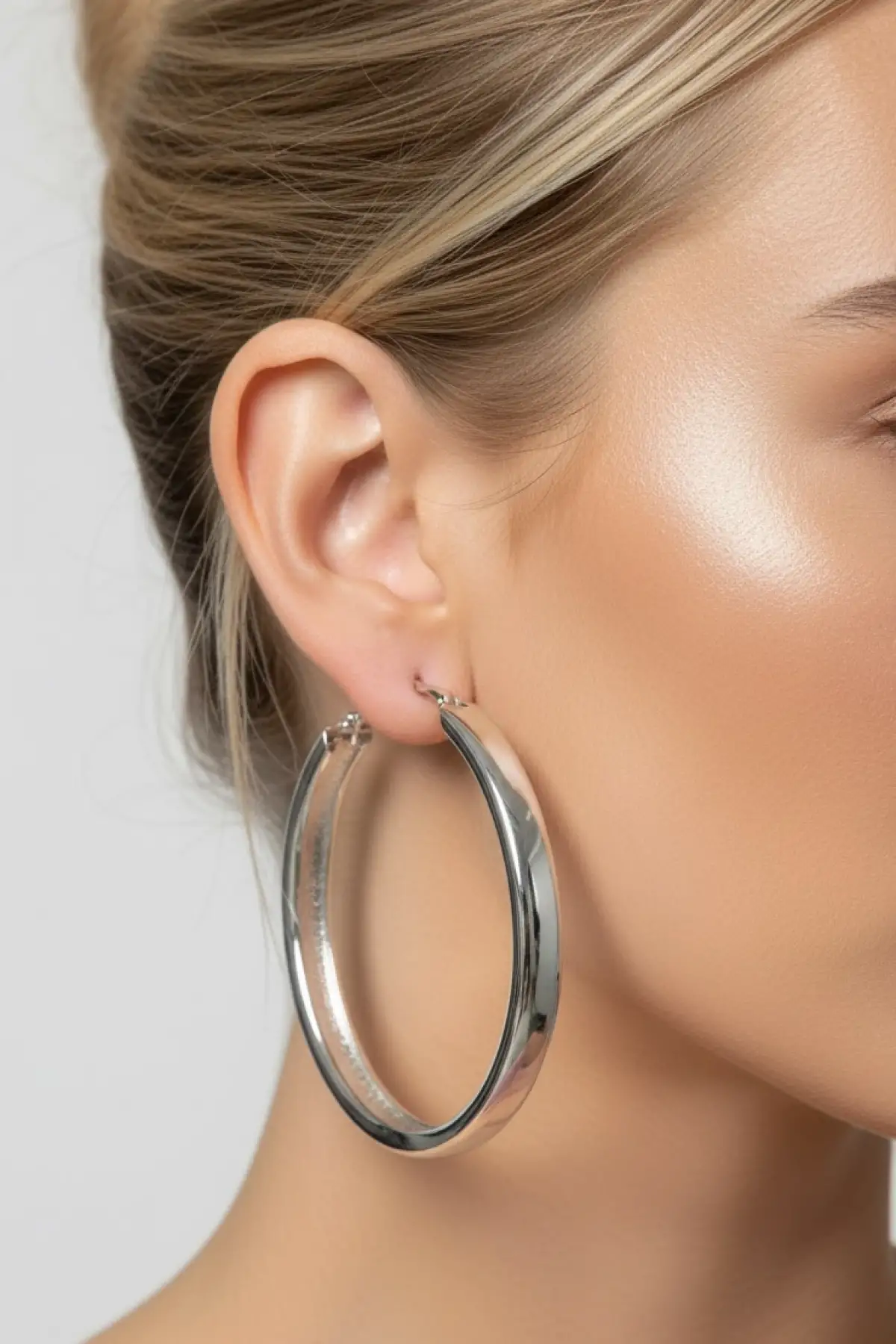 Gümüş Renk Halka Küpe (Çift)