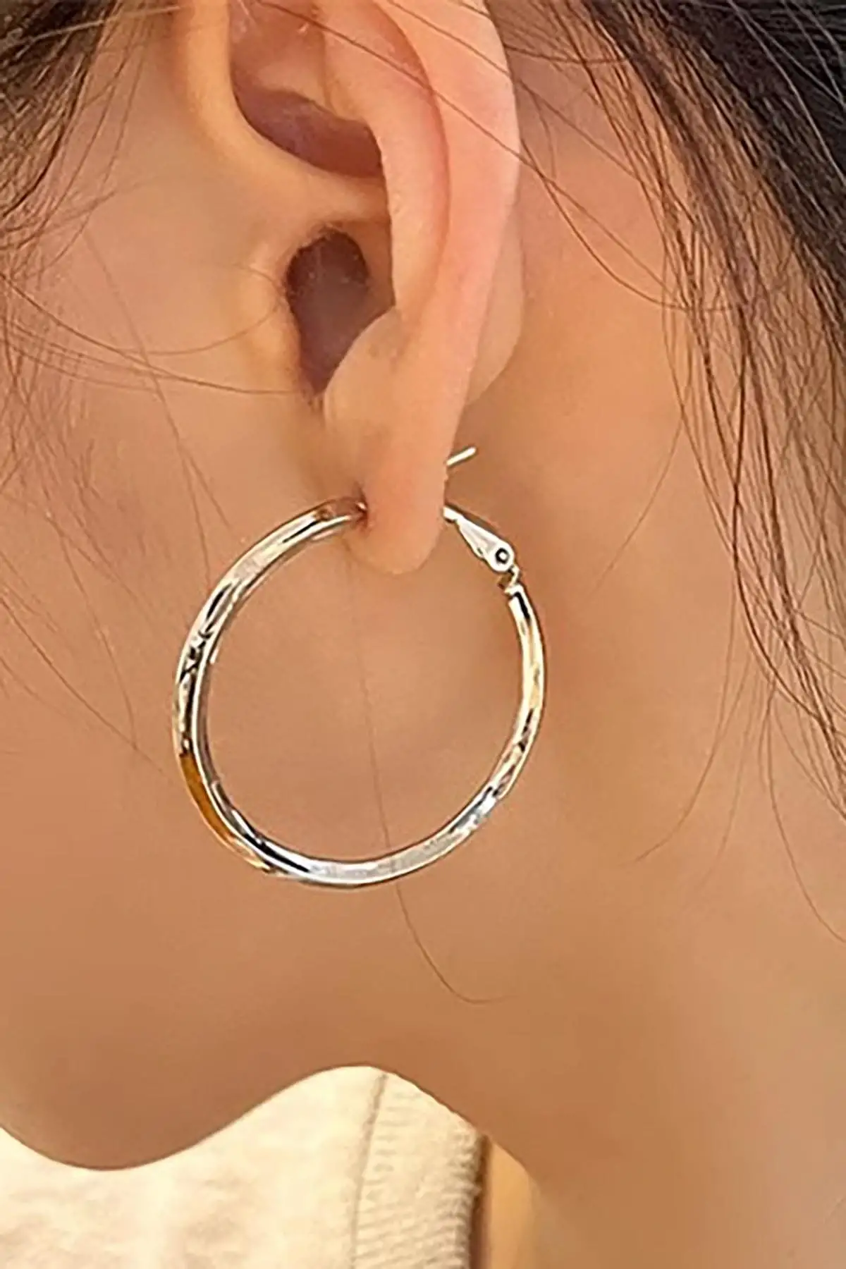 Gümüş Renk Halka Küpe (Çift)