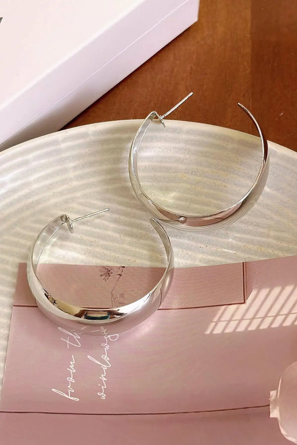 Gümüş Renk Halka Küpe (Çift)