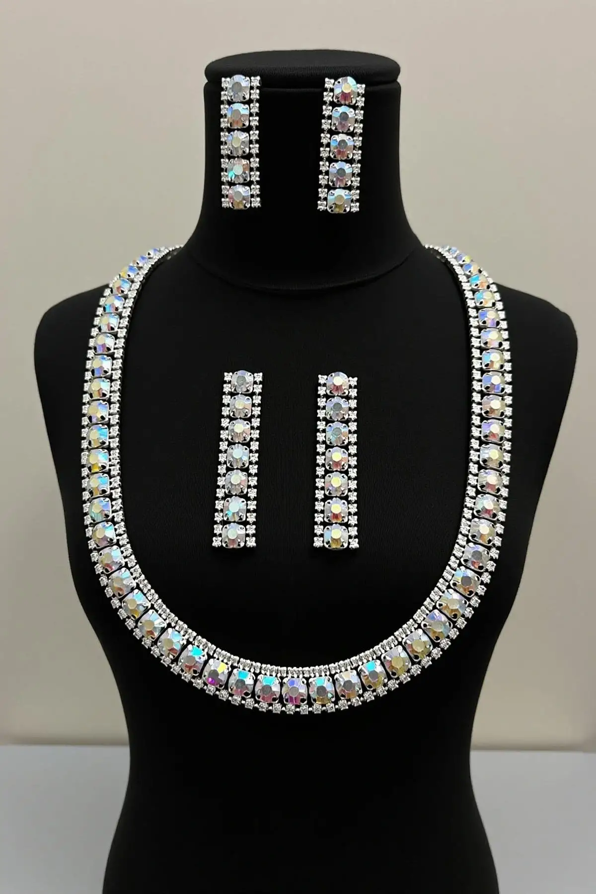 Gümüş Renk Hologram Taş Detaylı Abiye Set