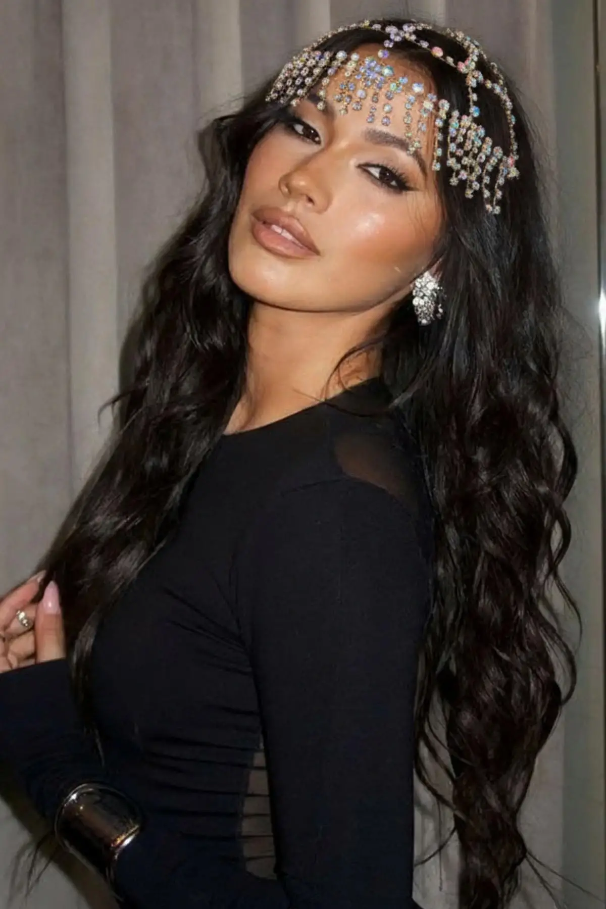 Gümüş Renk Hologram Taş Detaylı Saç Aksesuarı/Kına Aksesuarı