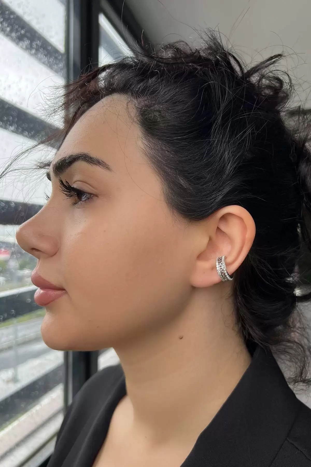 Gümüş Renk İnci Detaylı Ear Cuff Küpe (Tek)