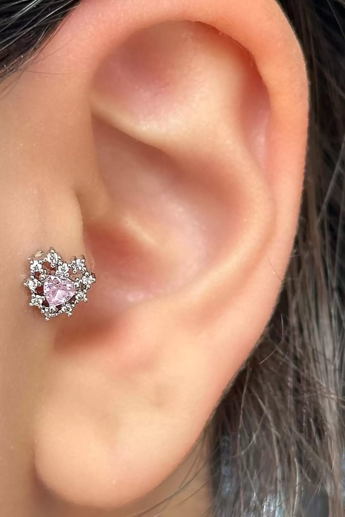 Gümüş Renk Kalp Figürlü Çelik Tragus/Kıkırdak Küpe/Piercing (Tek)